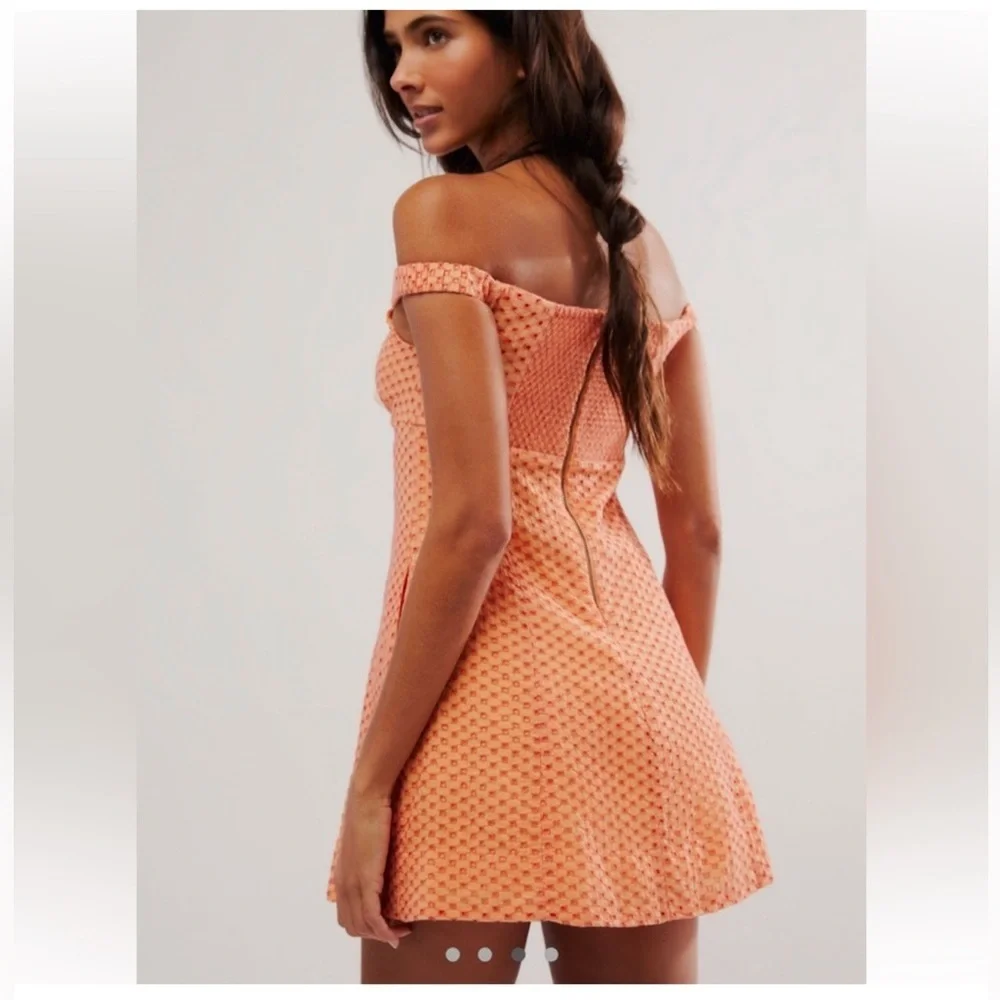 Free People Berry Kiss Mini Dress NWT Small Orange Floral Off Shoulder Boho - Picture 15 of 16